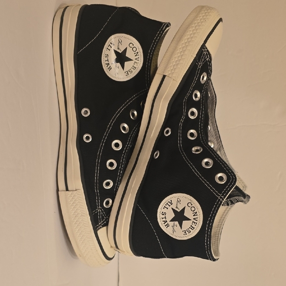 Converse Black and White High-Tops - Picture 8 of 12